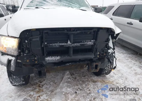 2017 Ram 1500 Big Horn 4X4 5'7 Box из США, поврежденный, VIN 1C6RR7LT4HS797128